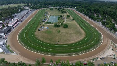 Saratoga Race Course