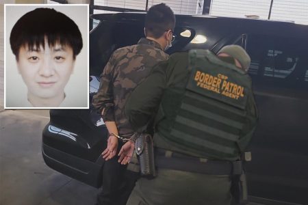 chinese migrant border patrol arrest comp