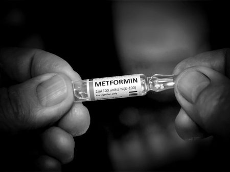 metformin injection hands 732x549 thumbnail