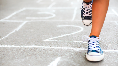 Commerce Back to school shoes iStock 1002227230