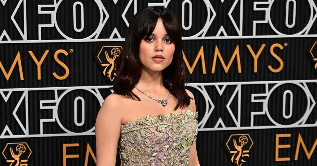 Jenna Ortega Felt Uncomfortable Seeing Explicit AI Images of Self at 14 01 2024