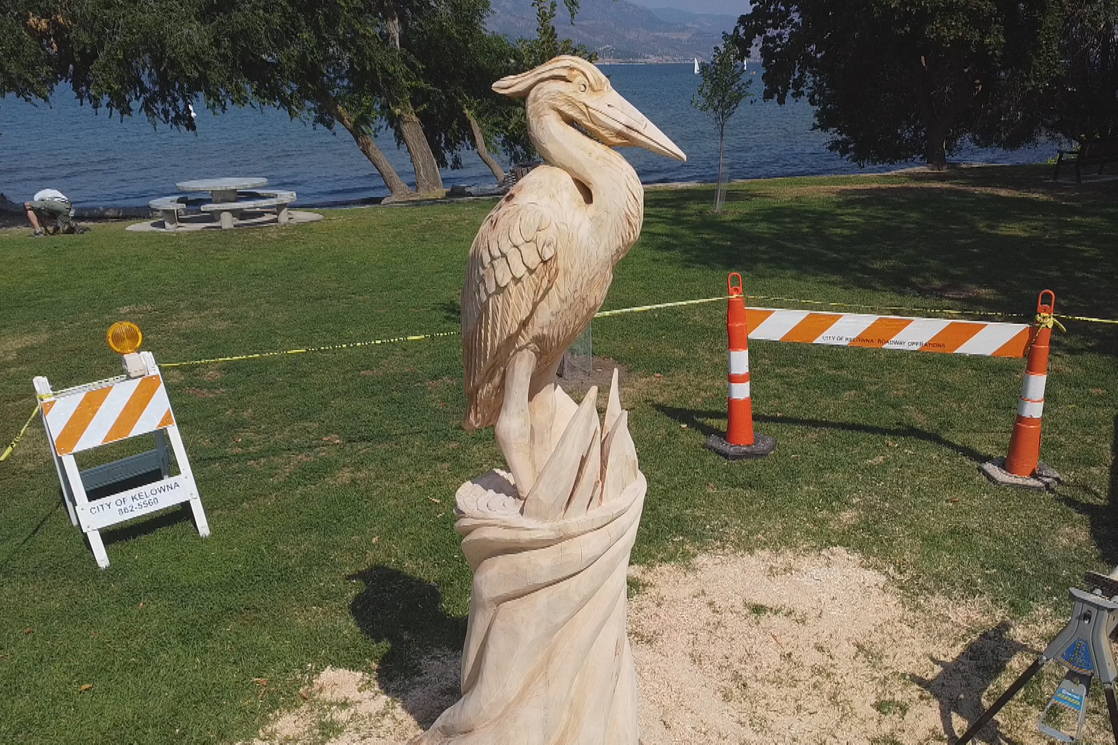 Kelowna chainsaw carving