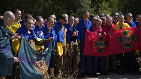 Ukraine prisoners of war e1724509168685