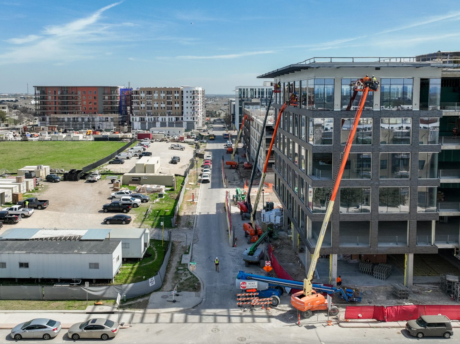 austin construction apartment buildings