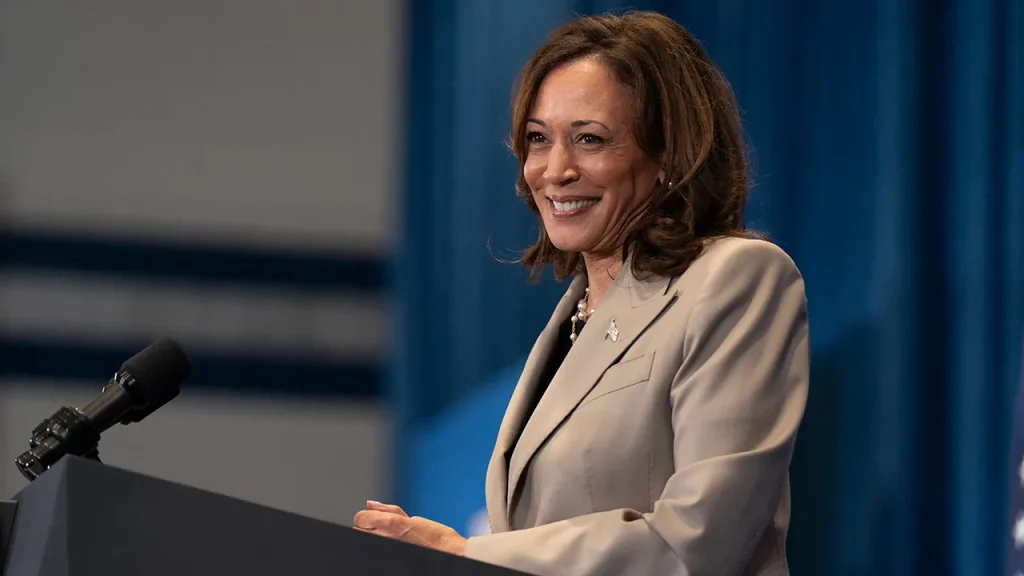 c4ddc2b7 KAMALA HARRIS