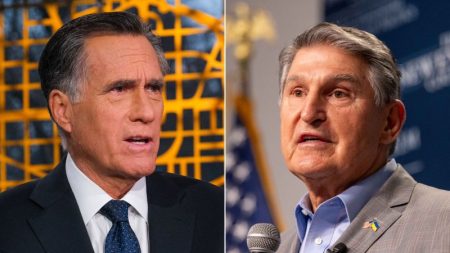 20240913 mitt romeny joe manchin split 091324