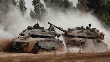 Israel tanks Gaza