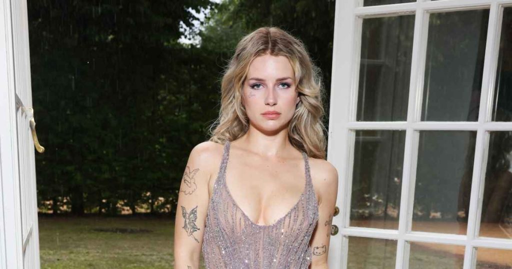 Lottie Moss Warns Against Using Ozempic Not Worth It