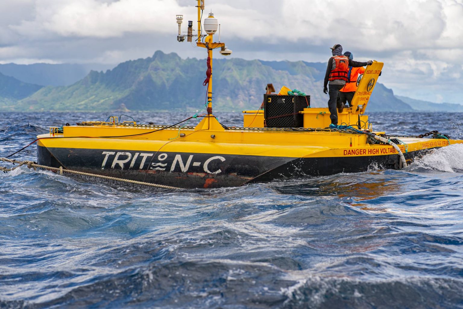 Oscilla Powers Triton C in Hawaii