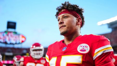 Patrick Mahomes Brett Favre Taylor Swift Trump