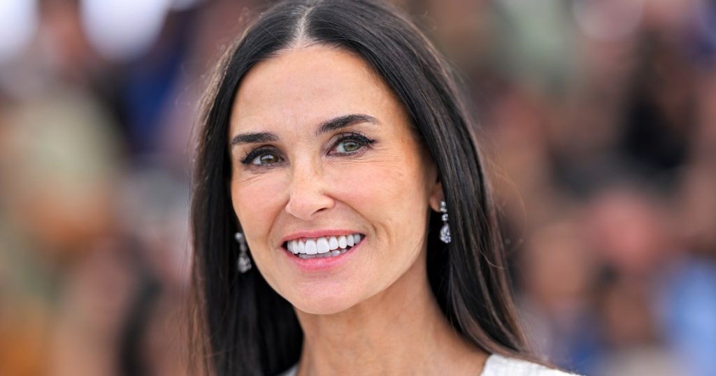 demi moore aging zz 240903 0ce535