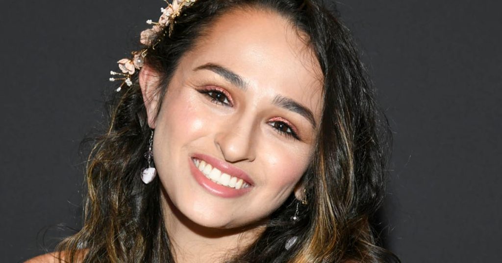 jazz jennings mc 240903 34e1e4