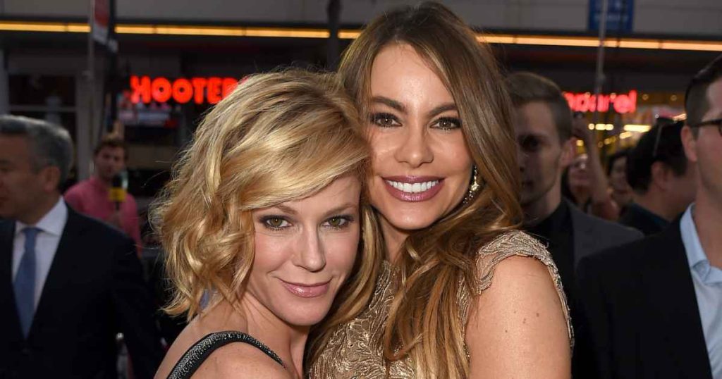 julie bowen reveals sofia vergara risque gift 471735070