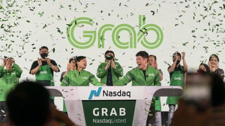 108043775 1728123652159 1 Grab Co Founders ring the Opening Bell in Singapore as Grab goes public on
