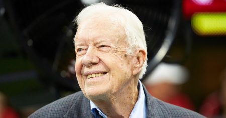 jimmy carter turning 100 zz 240927 54c51c