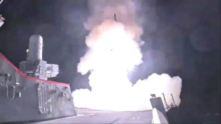 us destroyers fire ballistic missile interceptors to defend israel from iranian missile barrage