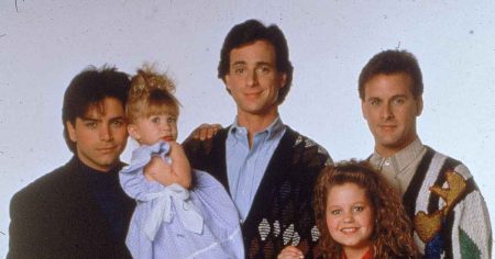 Dave Coulier Told Full House Costars About His Cancer Diagnosis in a Group Text 0170