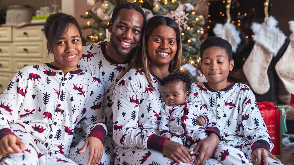 commerce holiday pjs istock 1287119464