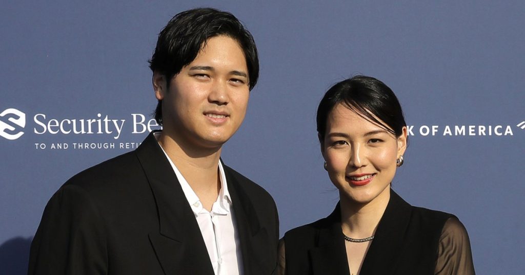 Los Angeles Dodgers Shohei Ohtani and Wife Mamiko Are Expecting 1st Baby 01 2024