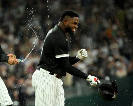 chicago white sox outfielder luis robert jr