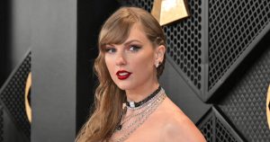 Taylor swift confirmed as grammys presenter 1978657636