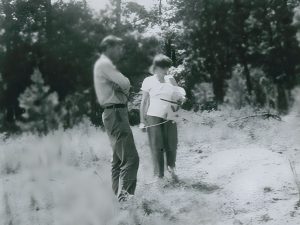 William and Joan with newborn Bill Jr. Photo by Allan Ginsberg courtesy of the Ginsberg Estate 17348