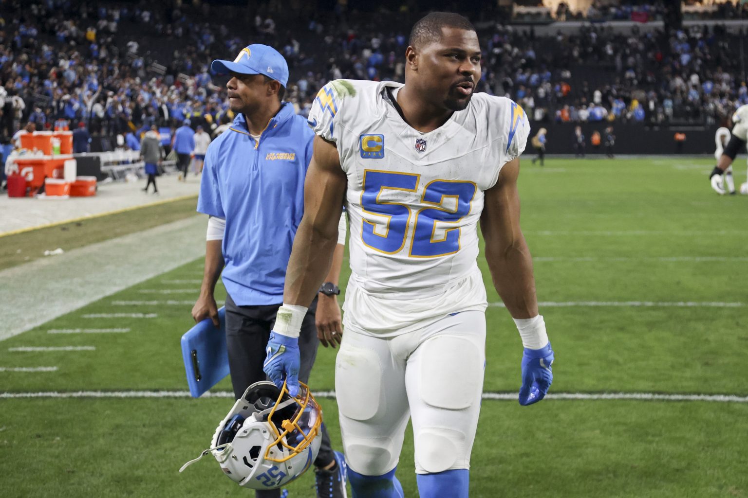 chargers linebacker khalil mack