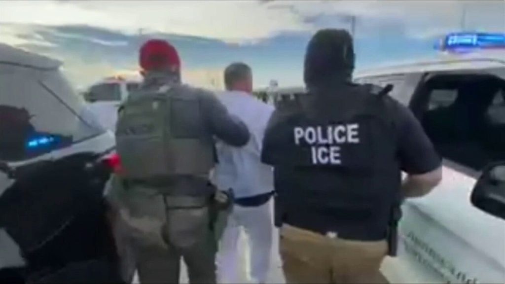 ice houston hands over accused child rapist nestor flores encarnacion to mexican authorities 1