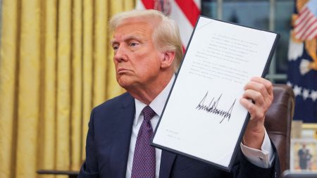 trump holds order