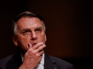 2024 03 26T011043Z 891958889 RC2BT6ABBFRX RTRMADP 3 BRAZIL BOLSONARO EMBASSY 1711653952