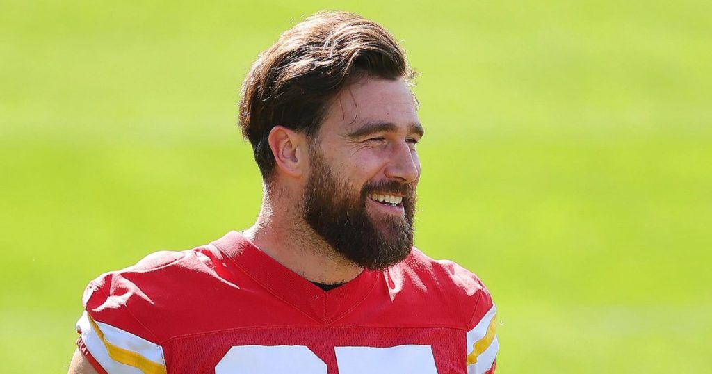 Travis Kelce s Hella Good Facial Hair Evolution Beard Mustache and Everything in Between 053