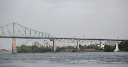 montreal bridge alleged scaling