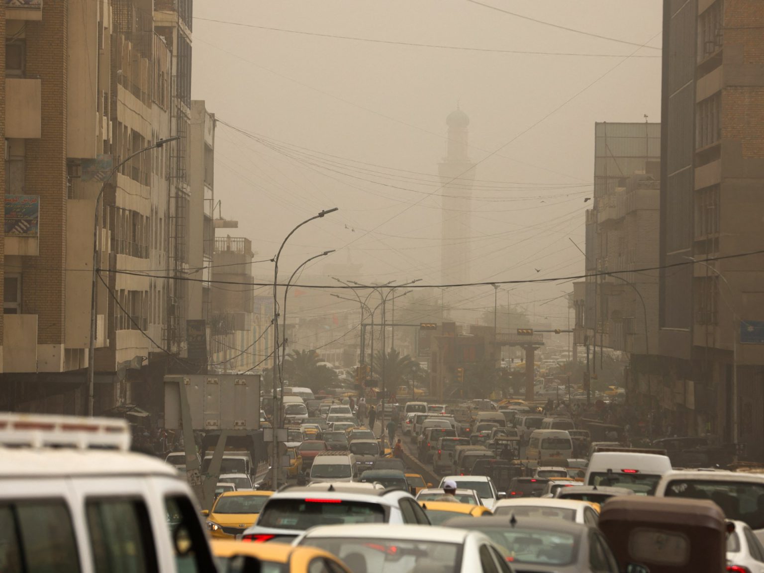 AFP 20250505 44H778Y v1 HighRes IraqWeatherDust 1752312059