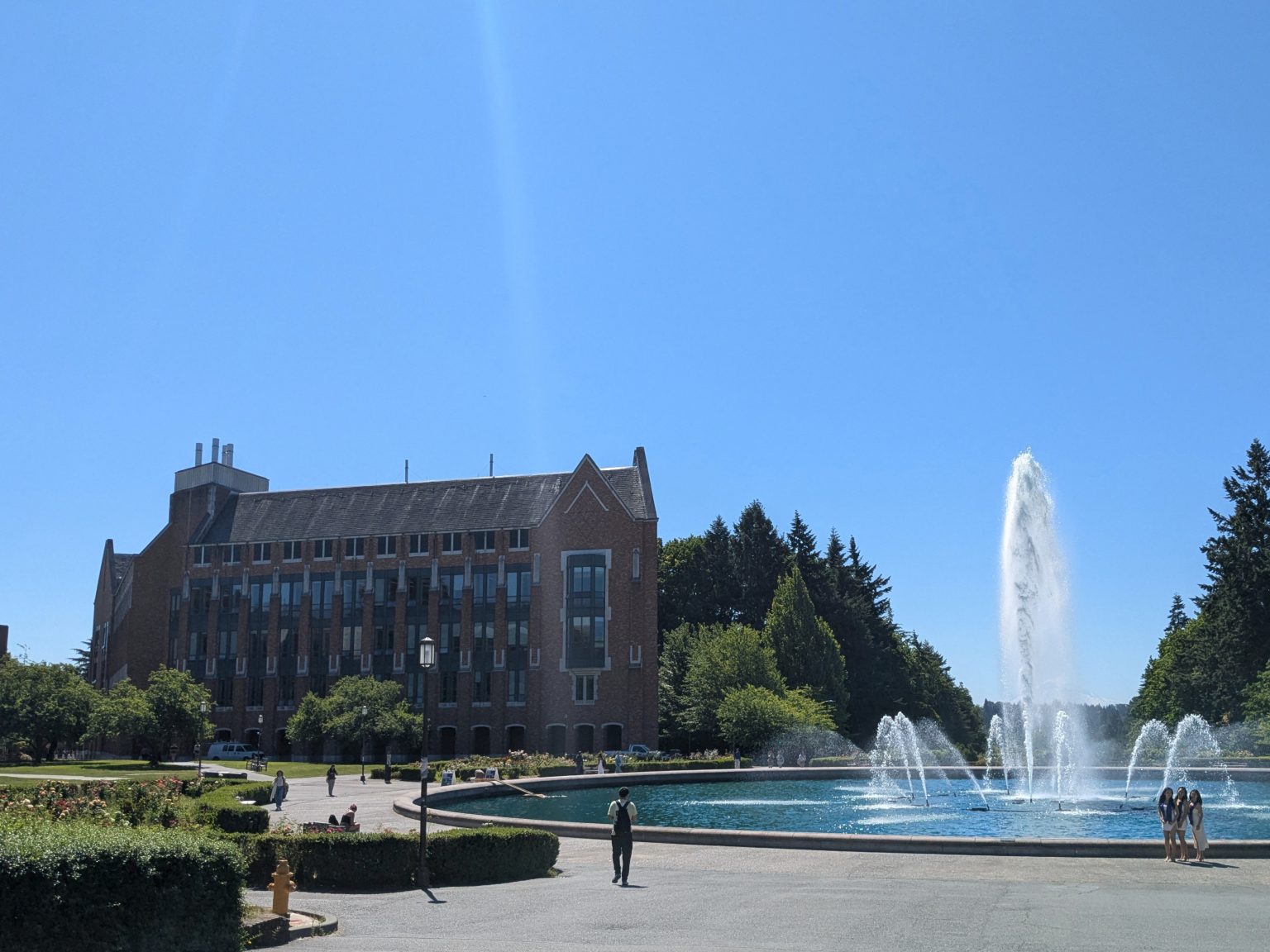 PXL 20250609 175503730