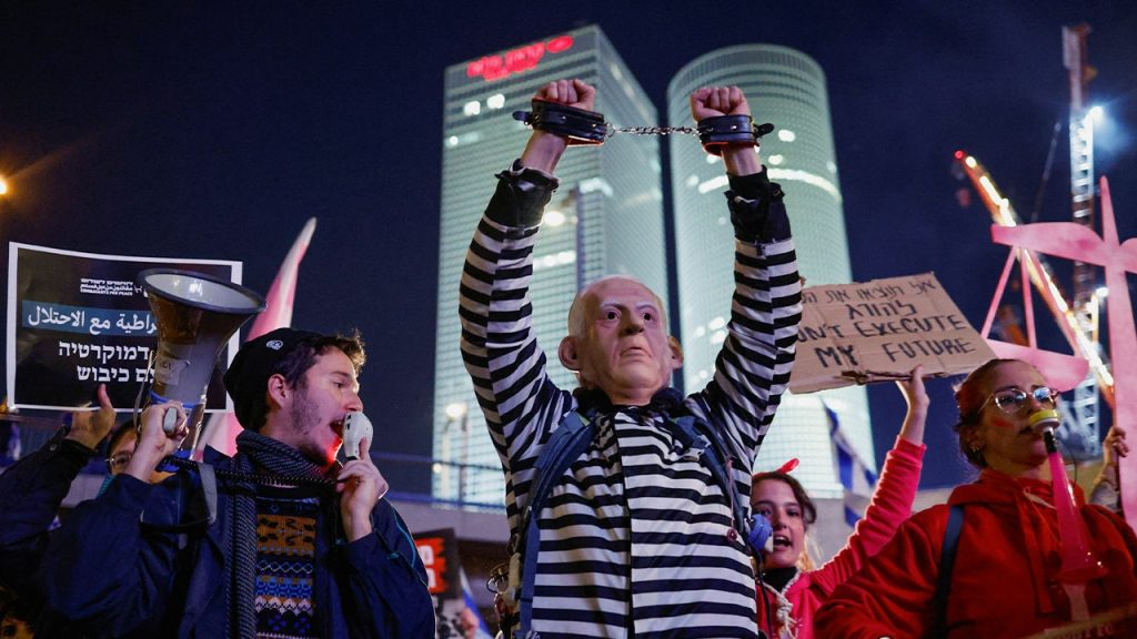 anti netanyahu protest 1