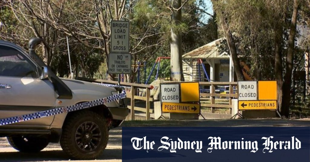 b130b6f677c0037ed632cebec25fbacfe7ccf1d44612c42c0e9768c3539357fc