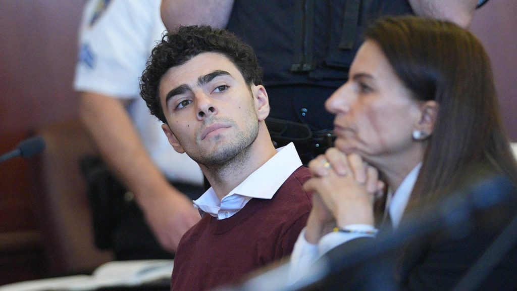 luigi mangione nyc court arraignment pool 05