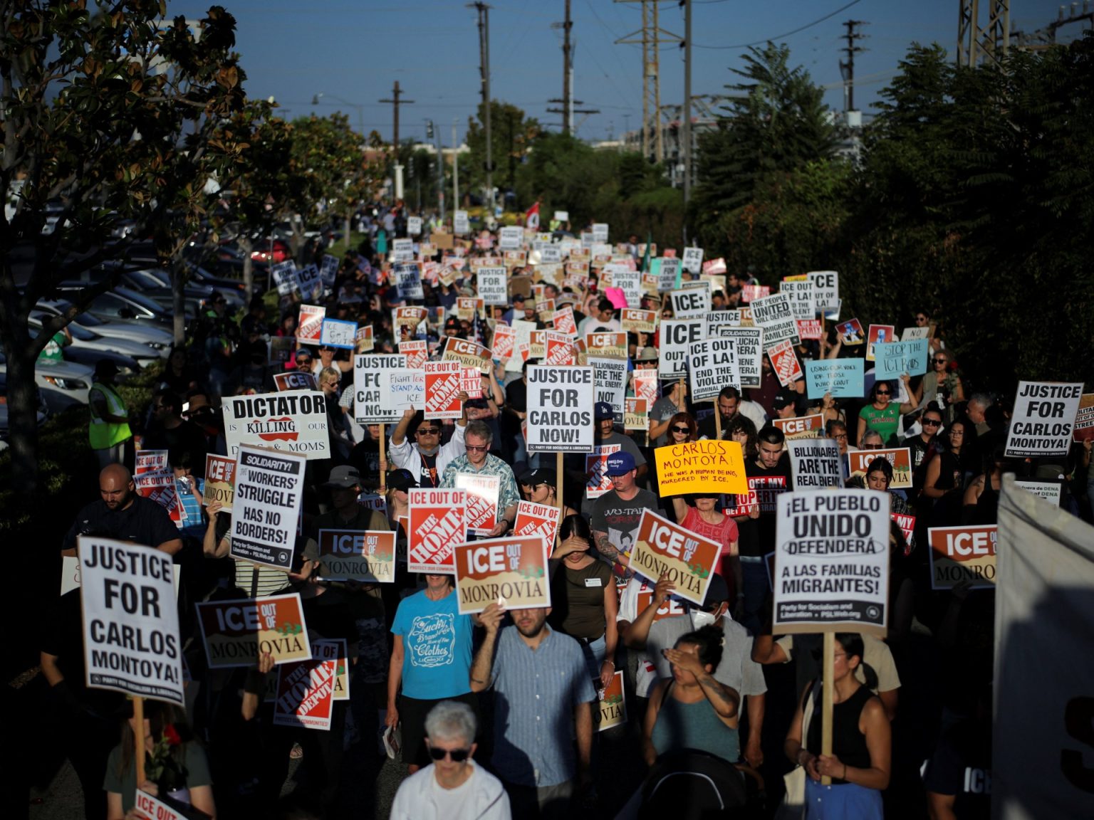 2025 08 16T023806Z 1989899129 RC218GA66RMP RTRMADP 3 MIGRATION USA MONROVIA 1755728195