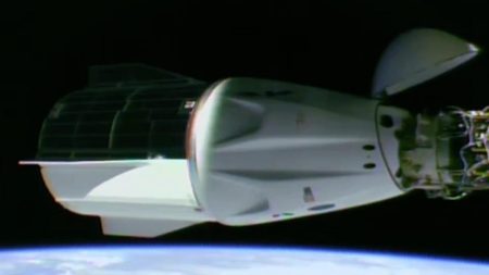 Array 4k recording mar15 22 44 40 00 09 14 29 still002