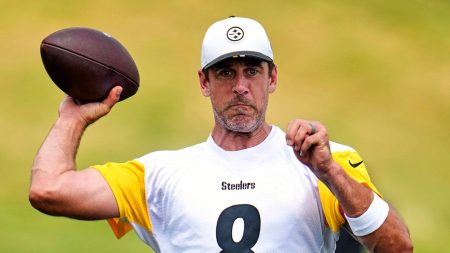 aaron rodgers steelers 3 080125