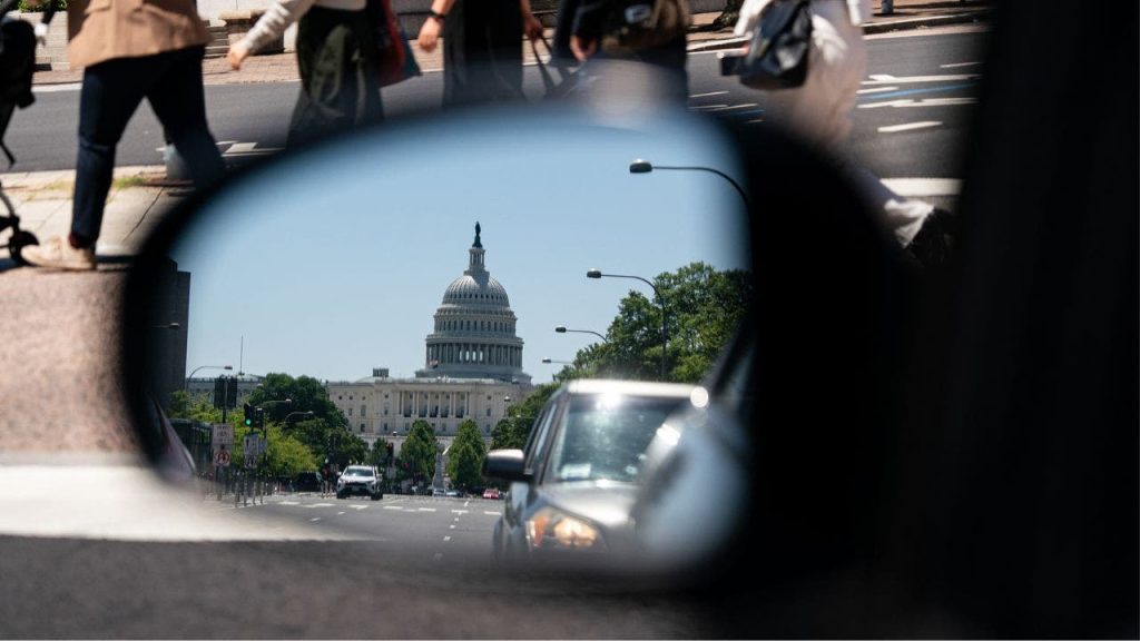 cap dome in rear view mirror
