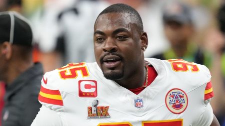 chris jones chiefs 2 080125