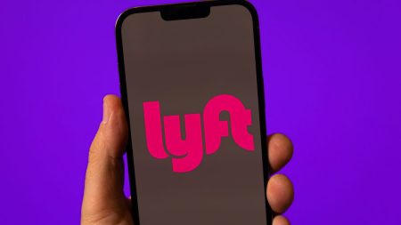 Array lyft ride sharing 7694