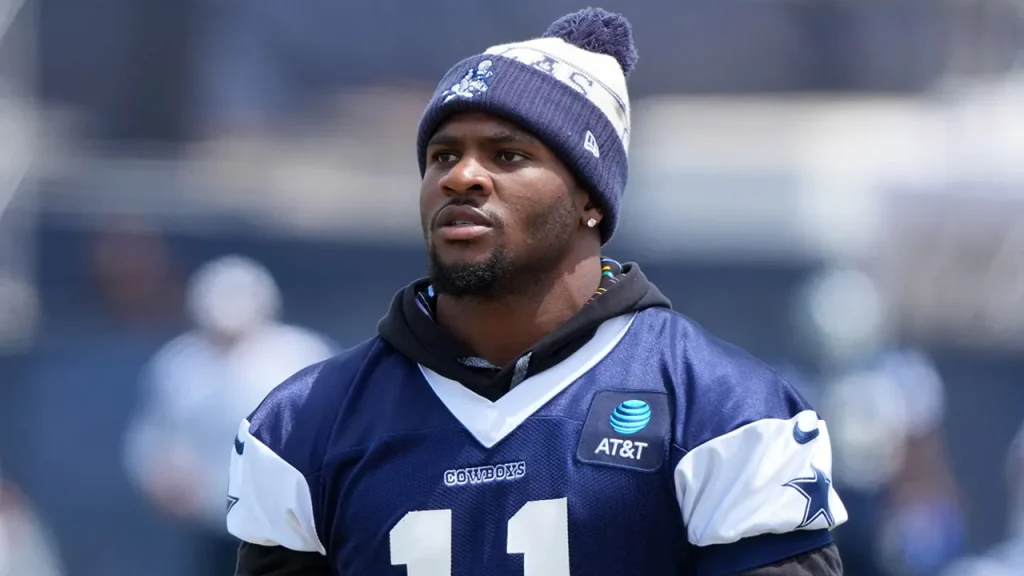 nfl cowboys micah parsons 2 081025