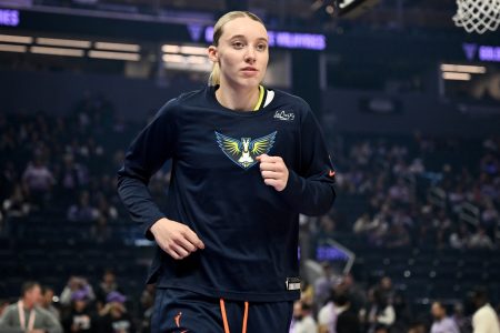 Array paige bueckers