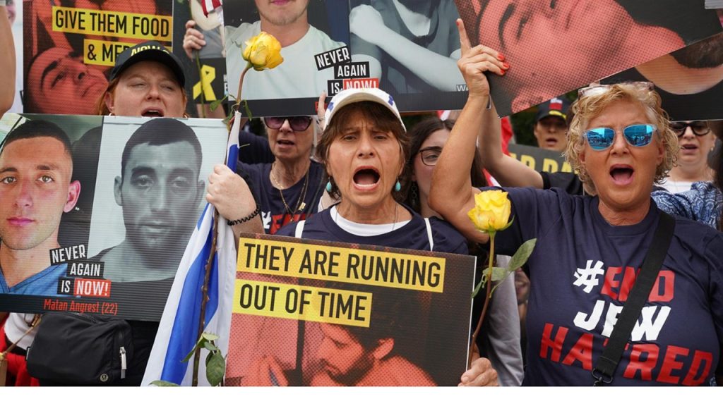 protesters call for release of hostages un