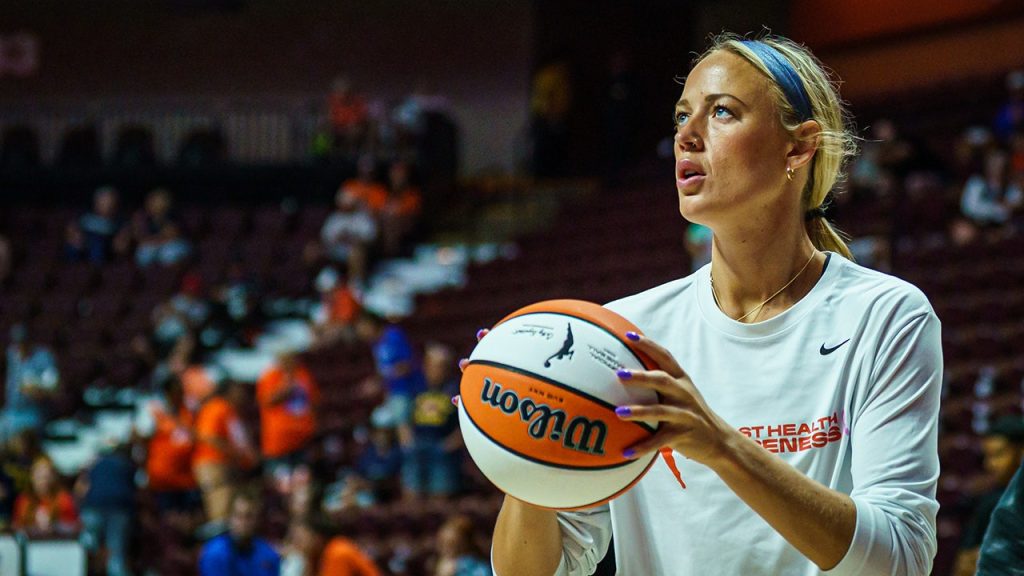 wnba fever sophie cunningham 081825 1