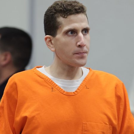 0fc3328c b9f5 4435 b37d 40f4fc8eb1ec 1756948048