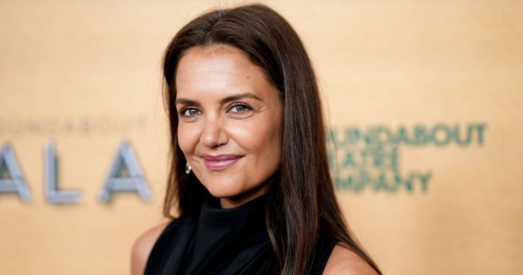 KatieHolmesDuneLondon