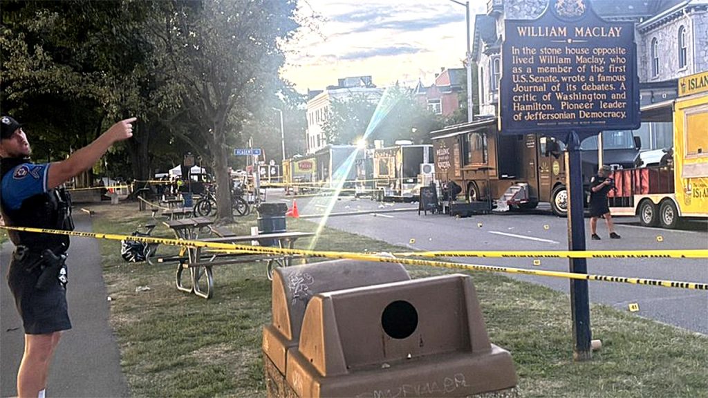 minivan crashes pennsylvania festival injuries fox news 001